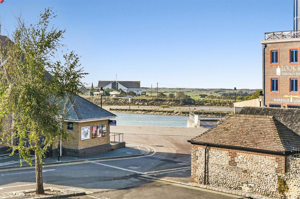 Surrey Street, Littlehampton