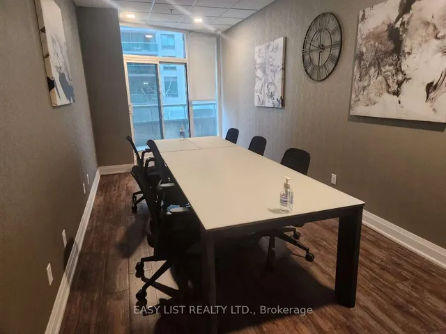 Additional image 38 of 51 Lower Simcoe St Unit 1501