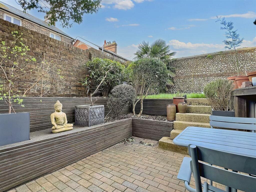 Additional image 4 of Vicarage Drive, Eastbourne