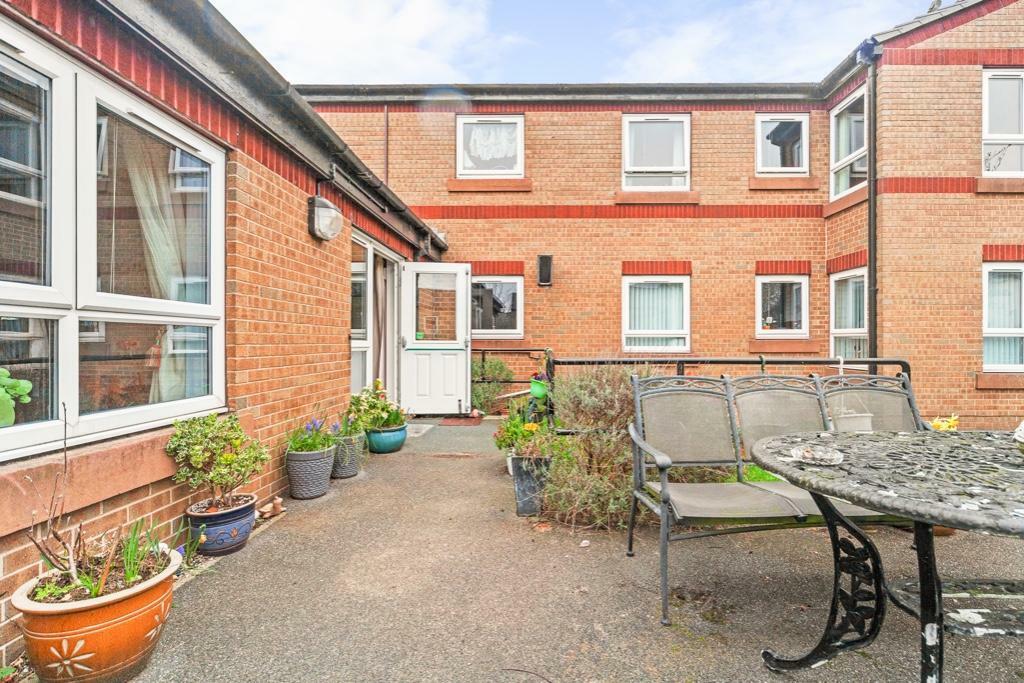 Additional image 2 of Francis House, Hatfield Road, Bradford, BD2 4QD