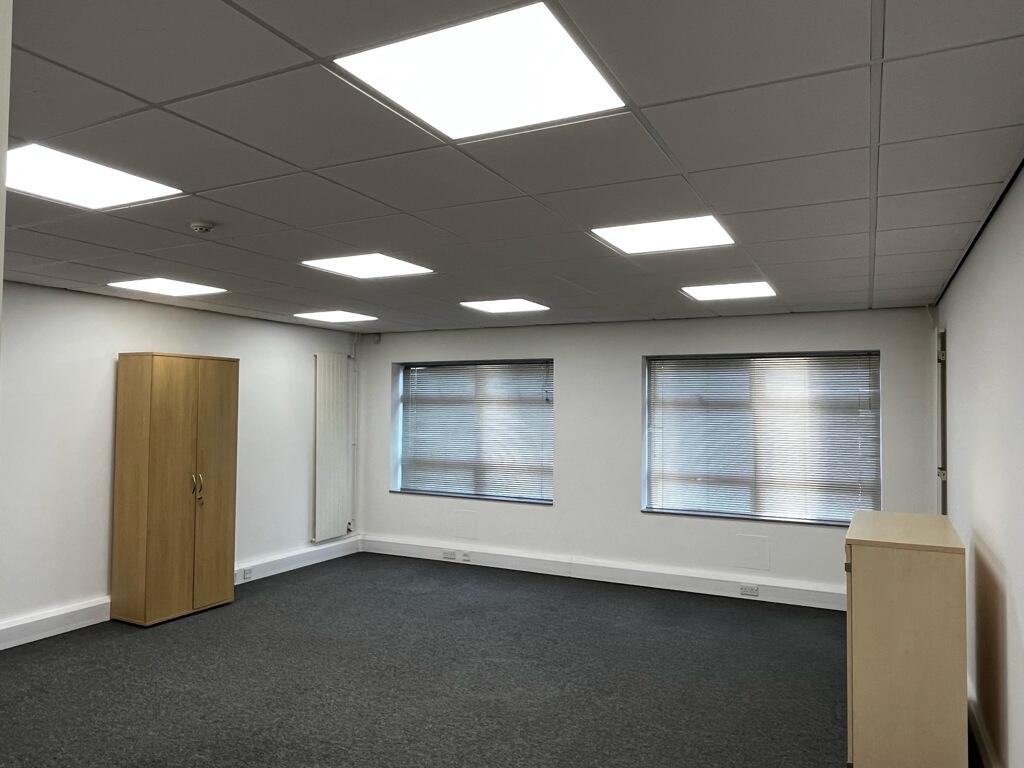 Additional image 3 of Unit 03 Basepoint Business Centre, Bournemouth International Airport, Aviation Park West, Hurn, Christchurch, Dorset