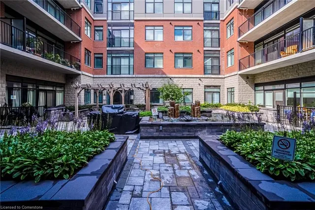 Additional image 27 of 1 Redfern Ave Unit 118