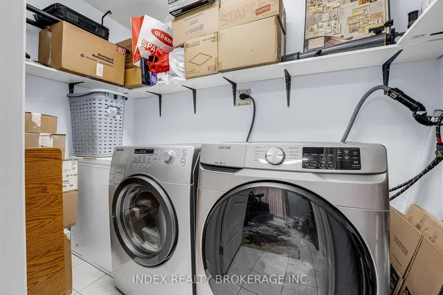 Additional image 13 of 23 Mandarin Cres