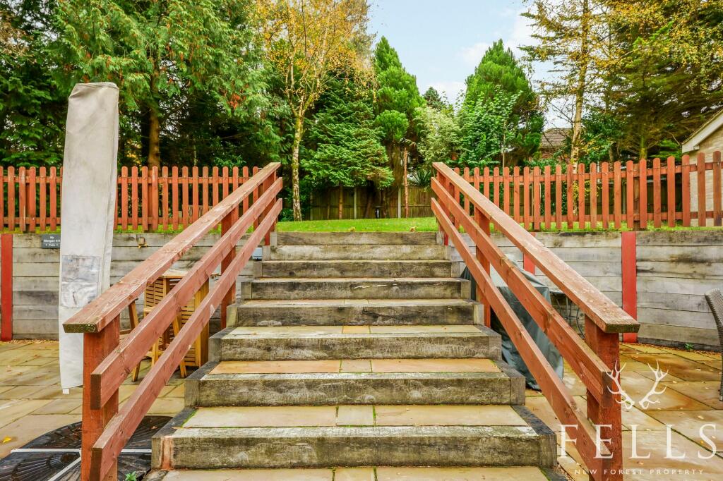 Additional image 18 of Egmont Close, Avon Castle, Ringwood