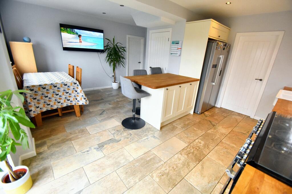 Additional image 10 of Burndale Drive, Bury, BL9