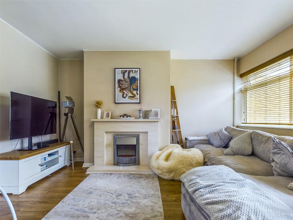 Additional image 11 of Rowan Drive, Highcliffe, Dorset, BH23