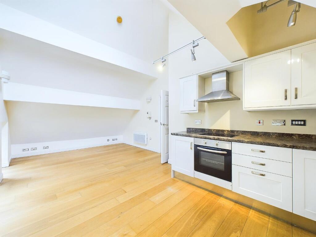 Additional image 7 of Lodge Street, Cullingworth