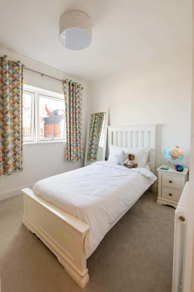 Additional image 25 of Sea Views - Quiet Cul de Sac location