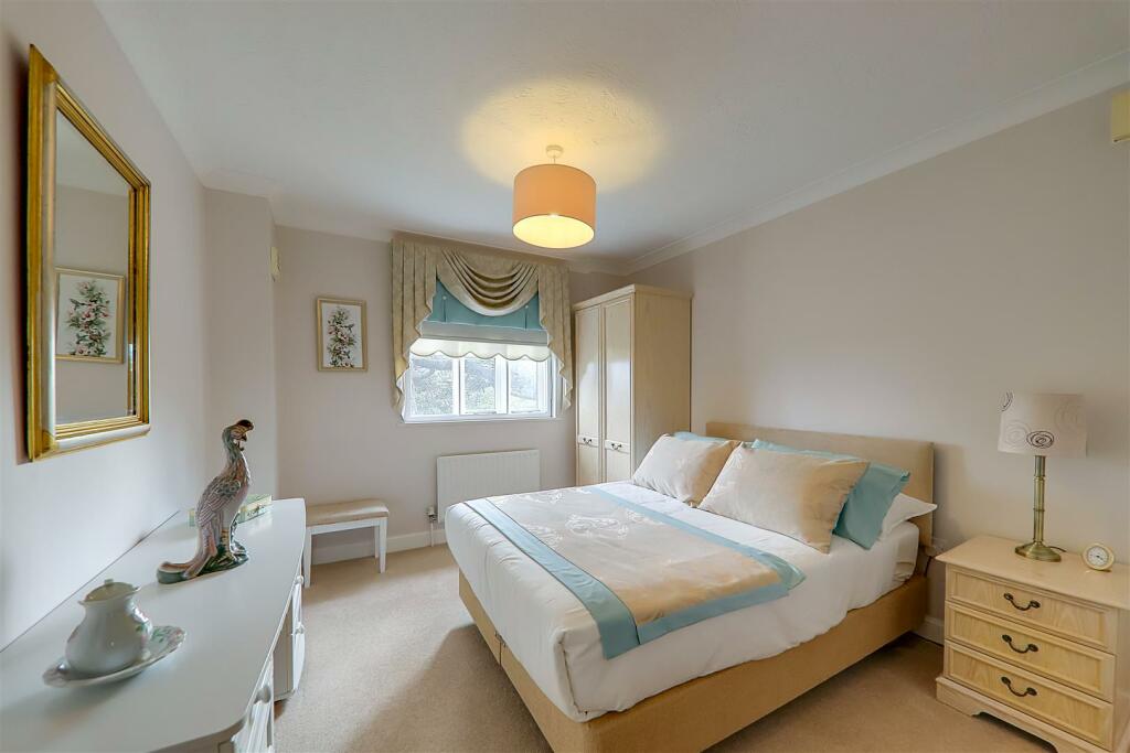 Additional image 19 of Swandean Close, Worthing