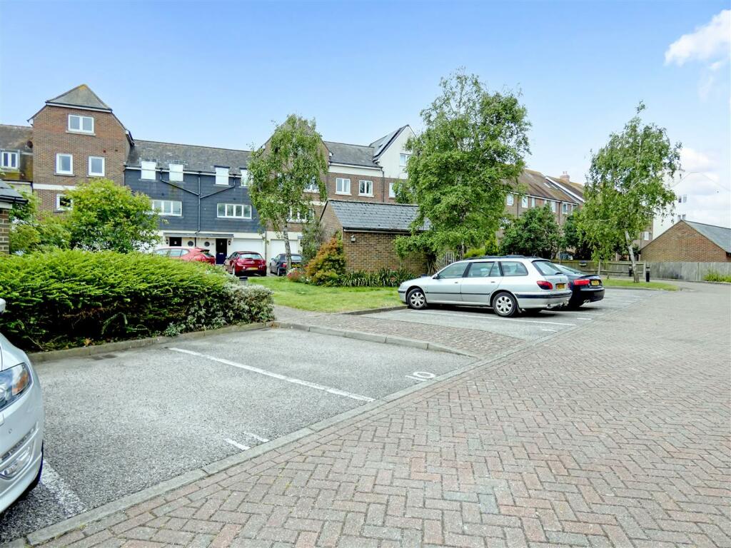 Additional image 15 of River Road, Littlehampton