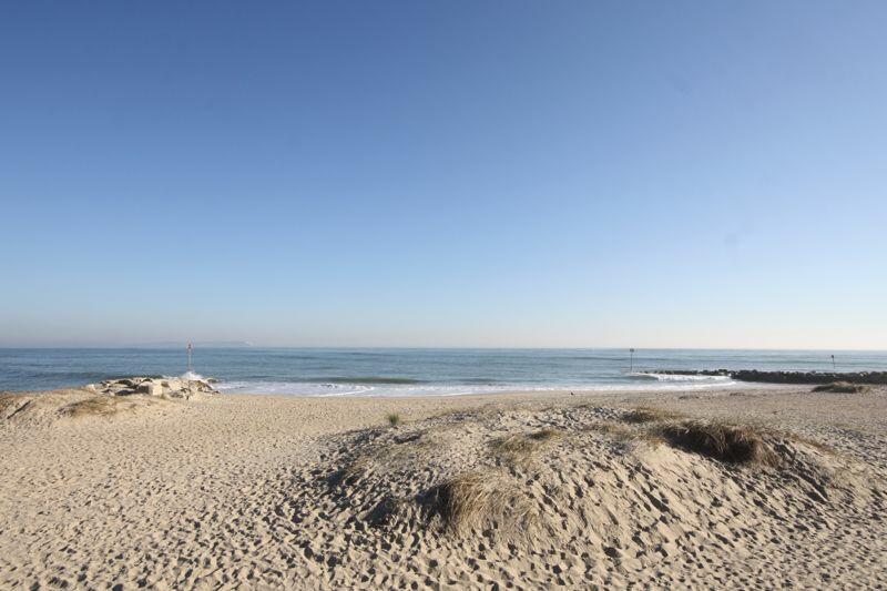Additional image 16 of Mudeford Sand Spit, Hut 142
