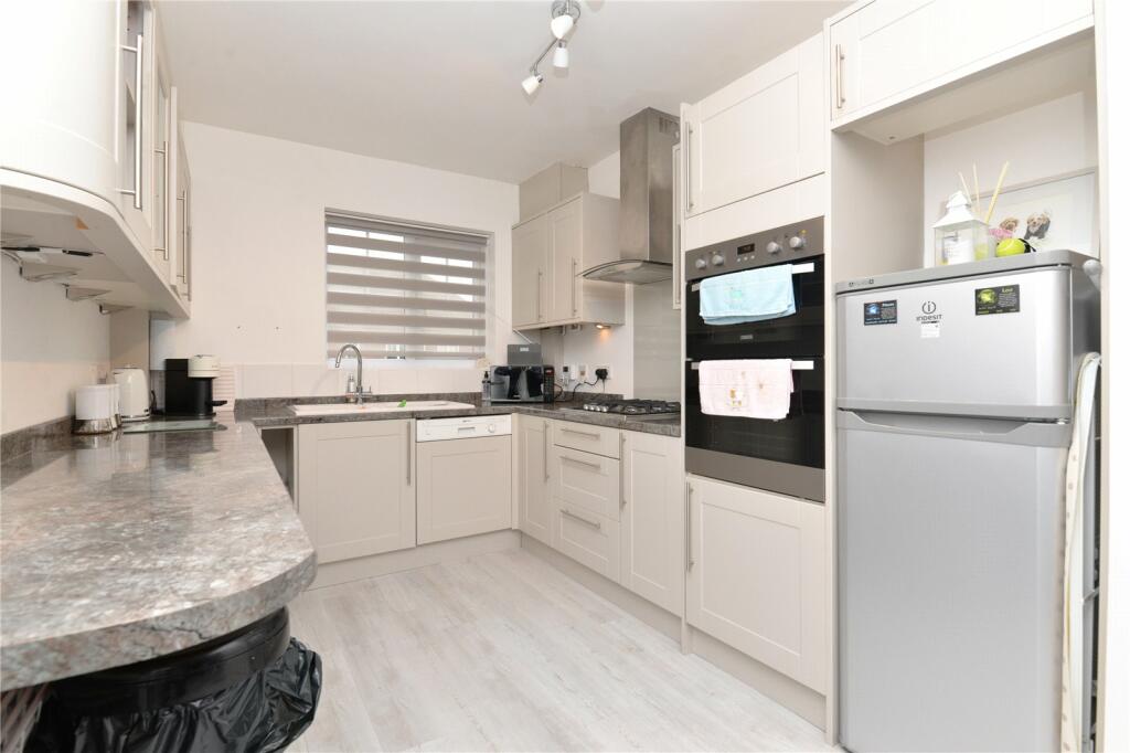 Additional image 11 of Barton Chase, First Marine Avenue, Barton on Sea, New Milton, BH25