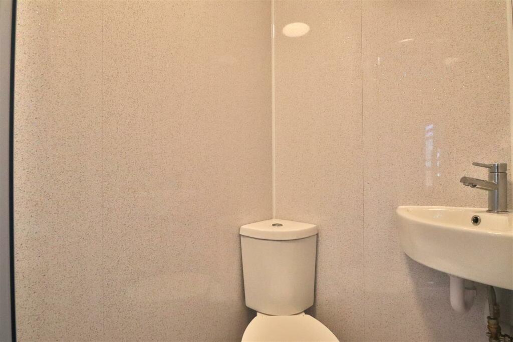 Additional image 9 of Warwick Gardens, Worthing, BN11