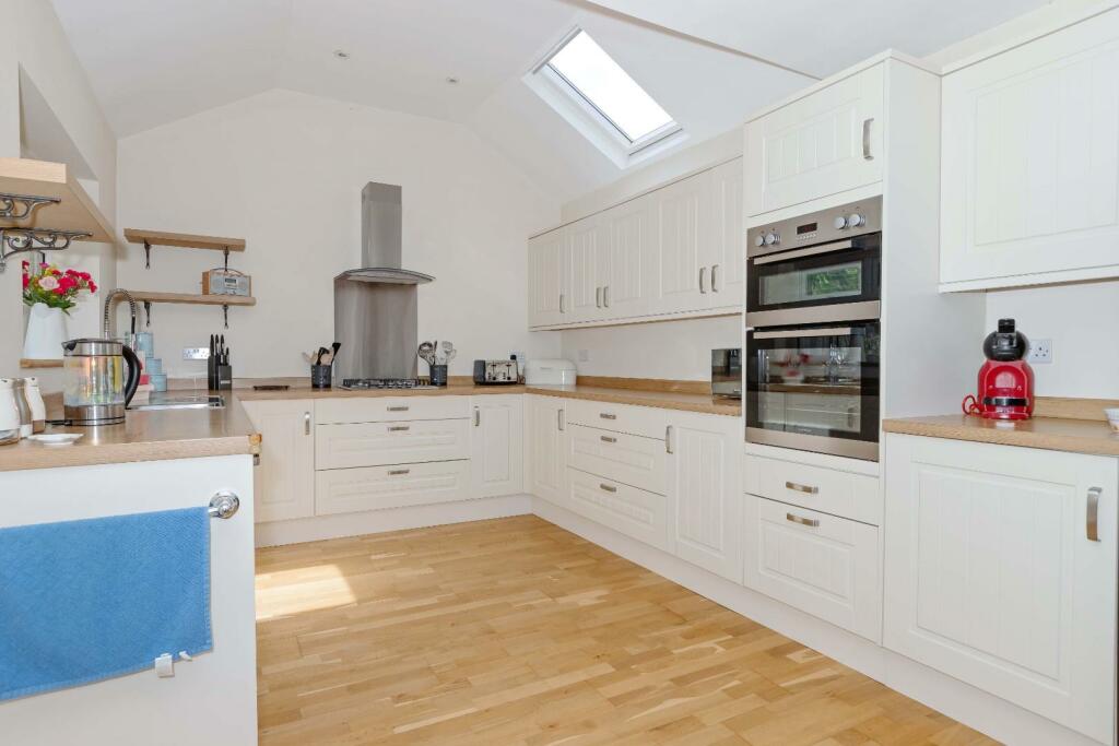 Additional image 24 of Slonk Hill Road, Shoreham-By-Sea