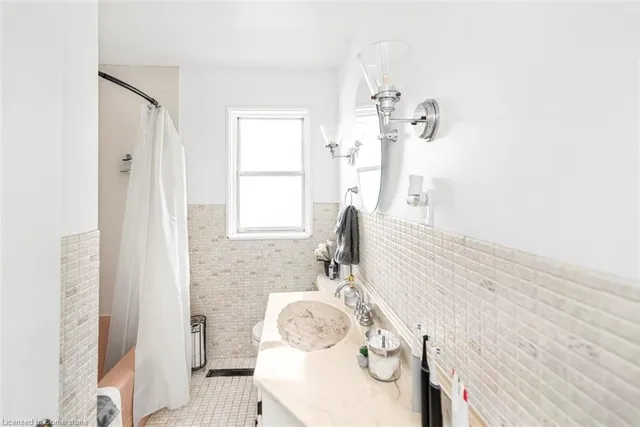 Additional image 26 of 41 Brentwood Dr