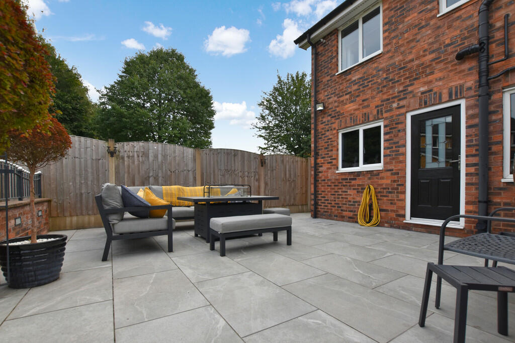 Additional image 34 of Laurel Avenue, Bolton