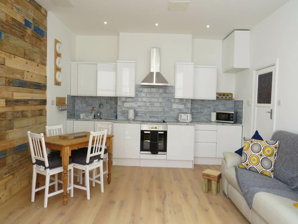 Additional image 20 of Glengarry, 75 St Michaels Road, Bournemouth