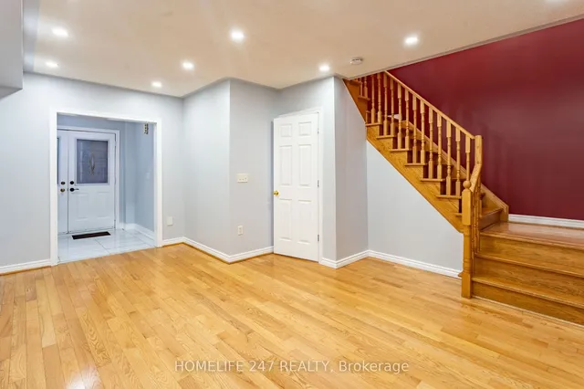 Additional image 3 of 7138 Village Walk