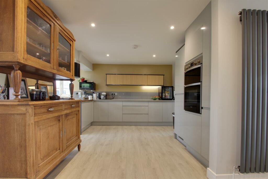 Additional image 4 of Wiston Close, Worthing