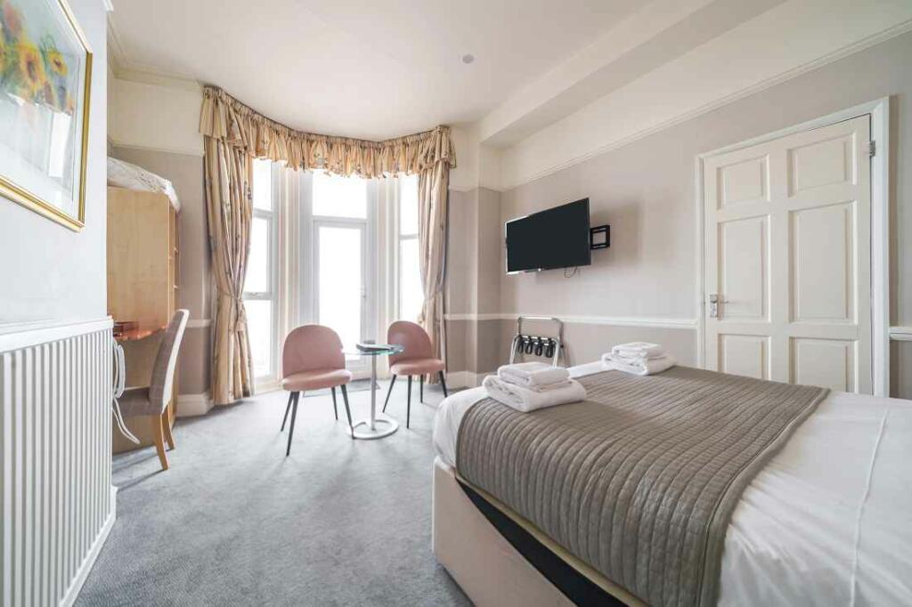 Additional image 5 of S-419706 - Lanes Hotel, 70-72 Marine Parade, Brighton BN2 1AE
