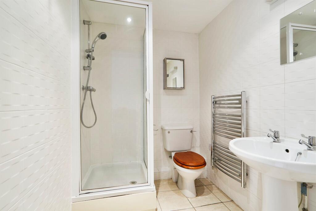 Additional image 10 of View Croft Road, Shipley