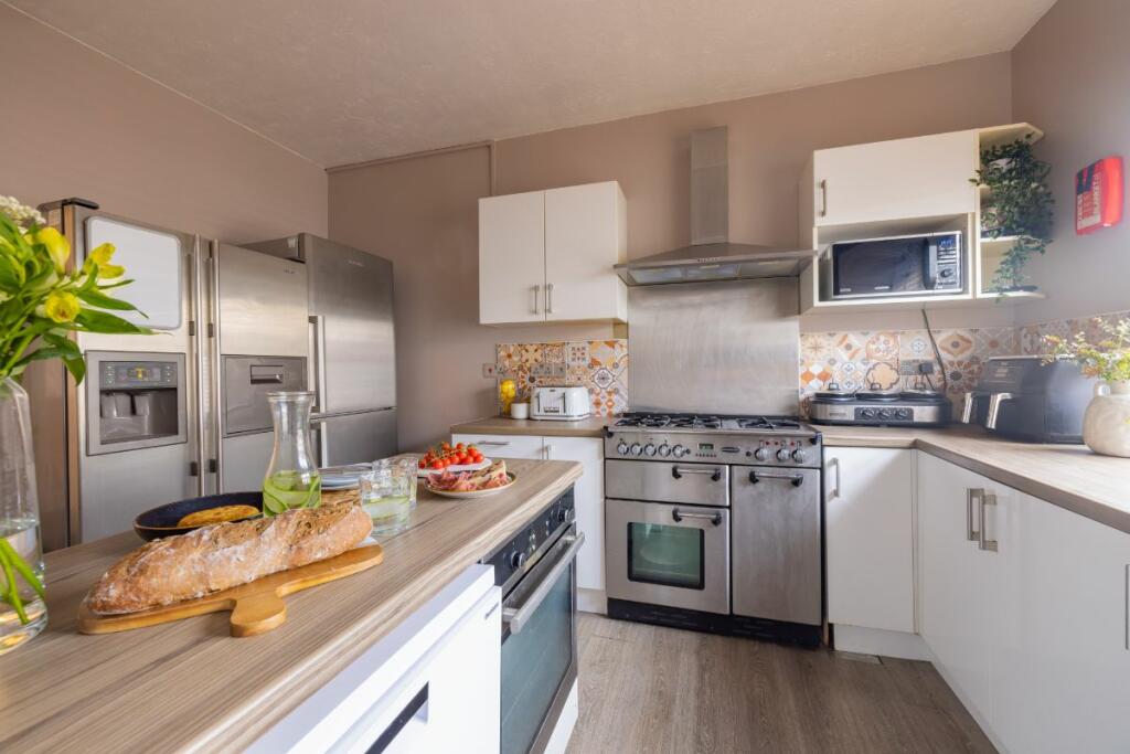 Additional image 17 of Royal Parade, Eastbourne