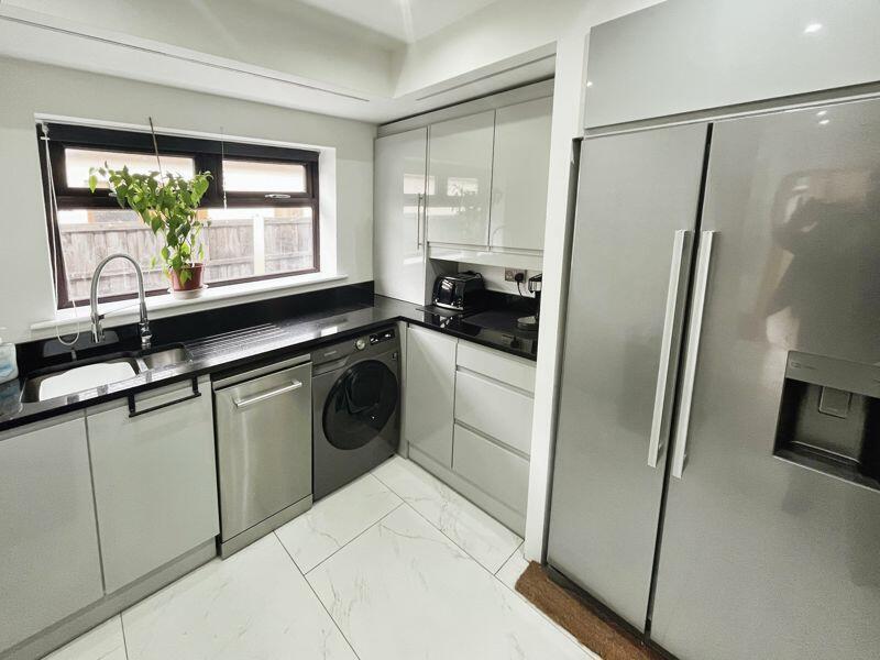 Additional image 7 of Heathfield, Farnworth