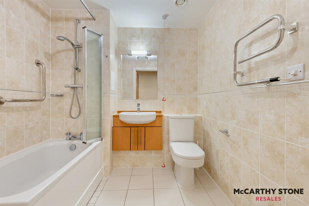 Additional image 10 of Cornmantle Court, Parsonage Barn Lane, Ringwood, Hampshire, BH24  1WJ