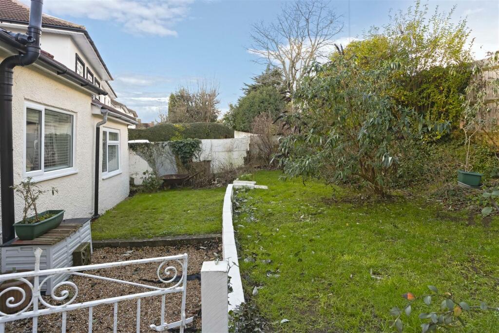 Additional image 11 of Arundel Road, Salvington, BN13 3EQ