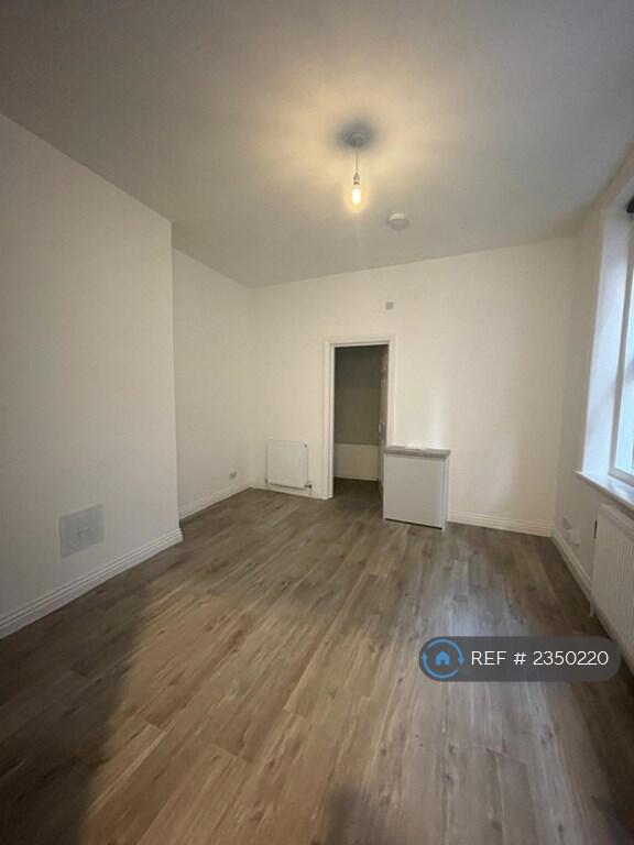 Additional image 4 of Sea Road, Boscombe, Bournemouth, BH5