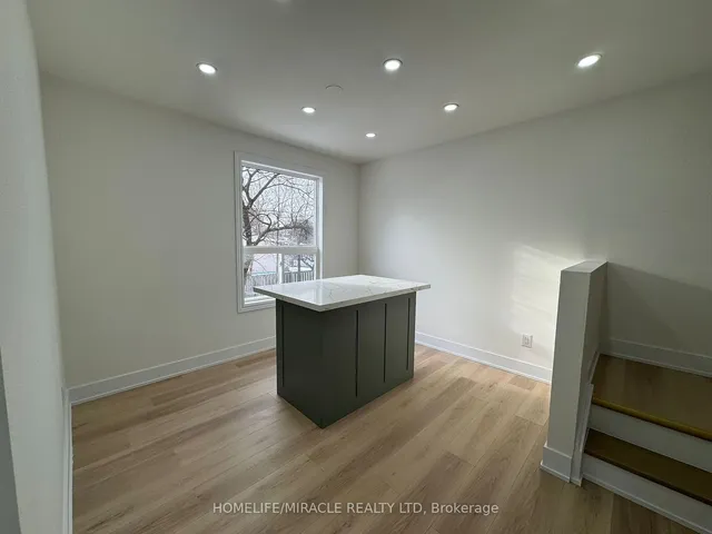 Additional image 5 of 42 Eden Park Dr