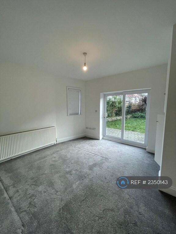 Additional image 4 of Stourcliffe Avenue, Bournemouth, BH6