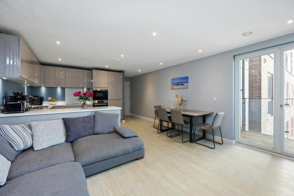 Additional image 15 of 2 Goldstone Lane, Hove