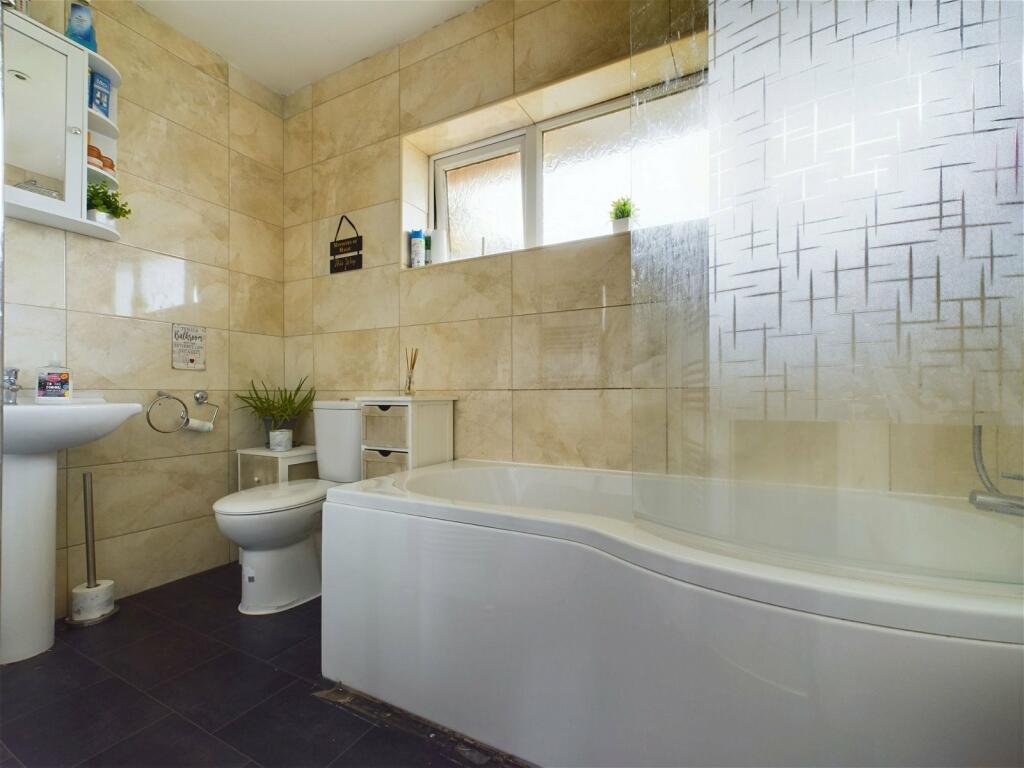 Additional image 9 of Grover Avenue, Lancing