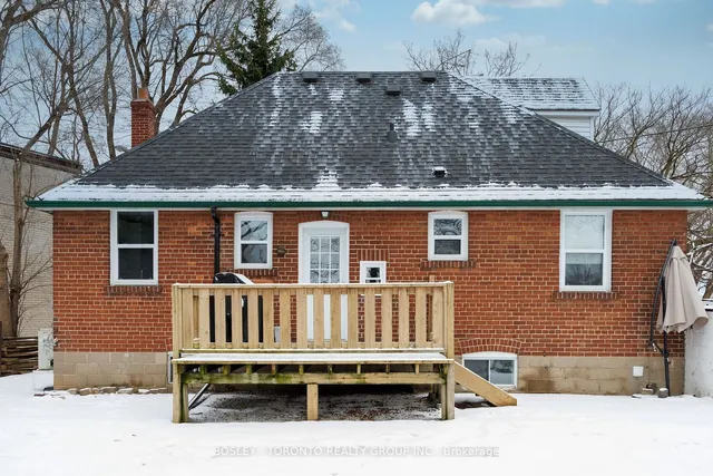 Additional image 38 of 328 Chisholm Ave