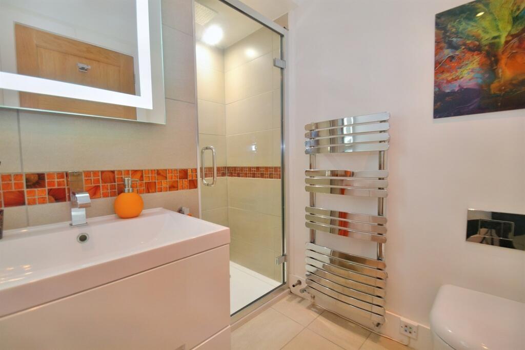 Additional image 22 of Broadstone