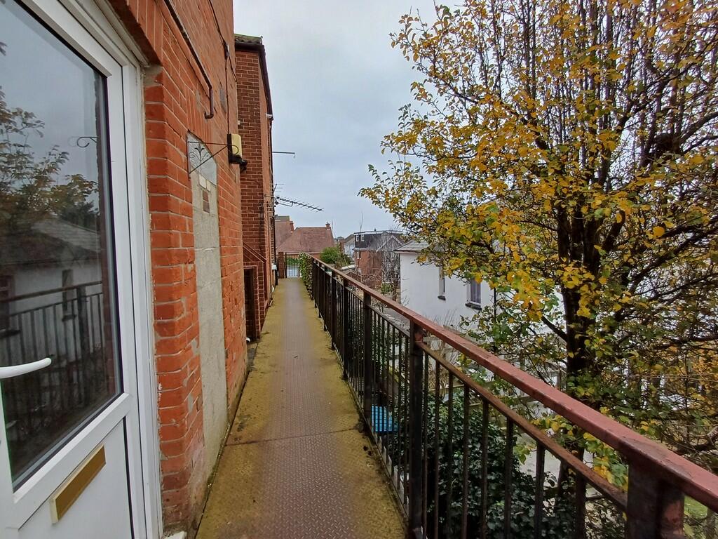 Additional image 31 of Seabourne Road, Bournemouth