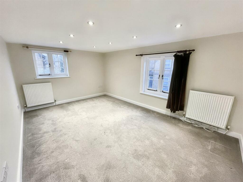 Additional image 4 of The Square, Cranborne