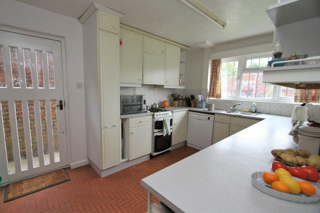 Additional image 5 of Melvill Lane, Eastbourne