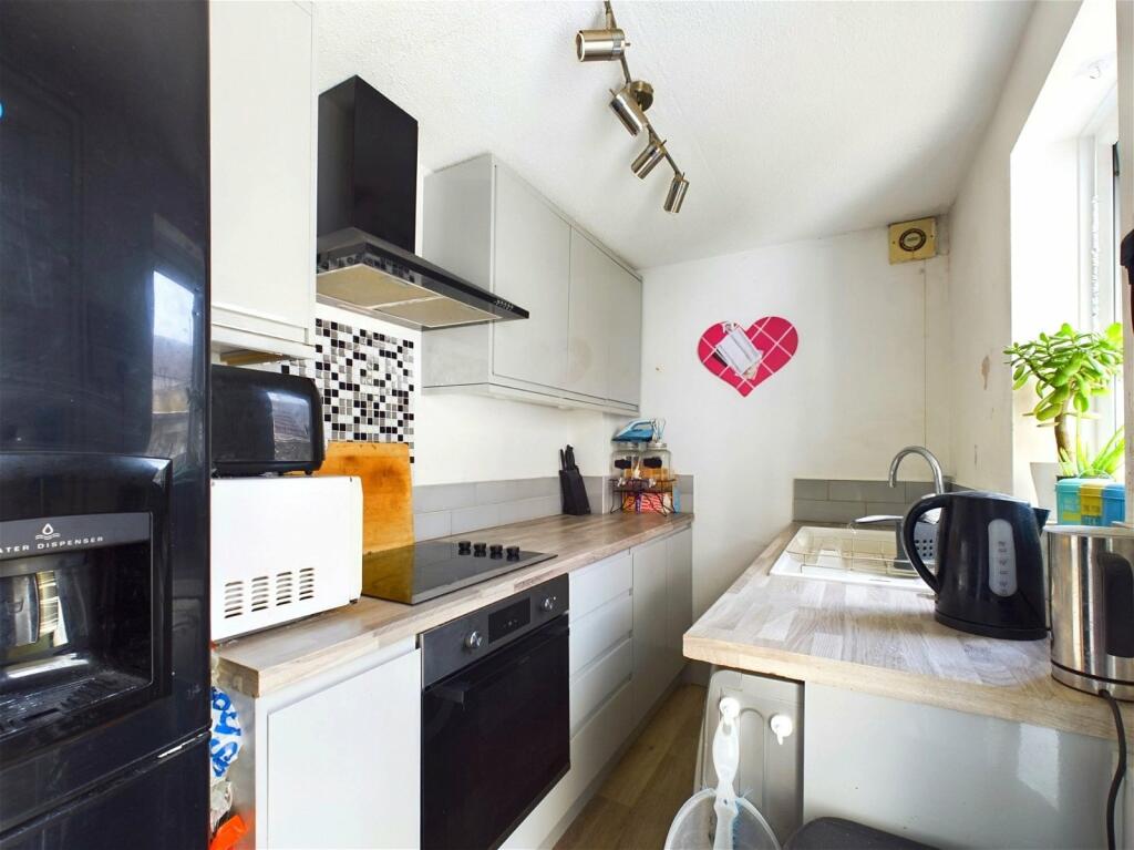 Additional image 4 of Cross Street, Worthing, BN11 1UP