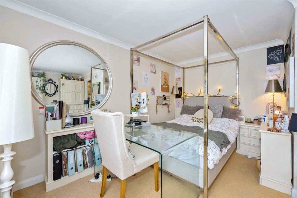 Additional image 20 of Ashurst Close, Goring-By-Sea