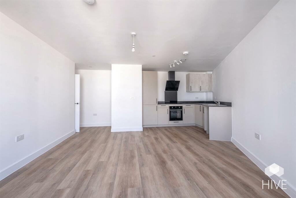 Additional image 6 of The Sloop, Commercial Road, Poole