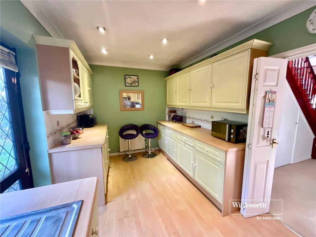 Additional image 9 of Marine Drive East, Barton on Sea, New Milton, Hampshire, BH25