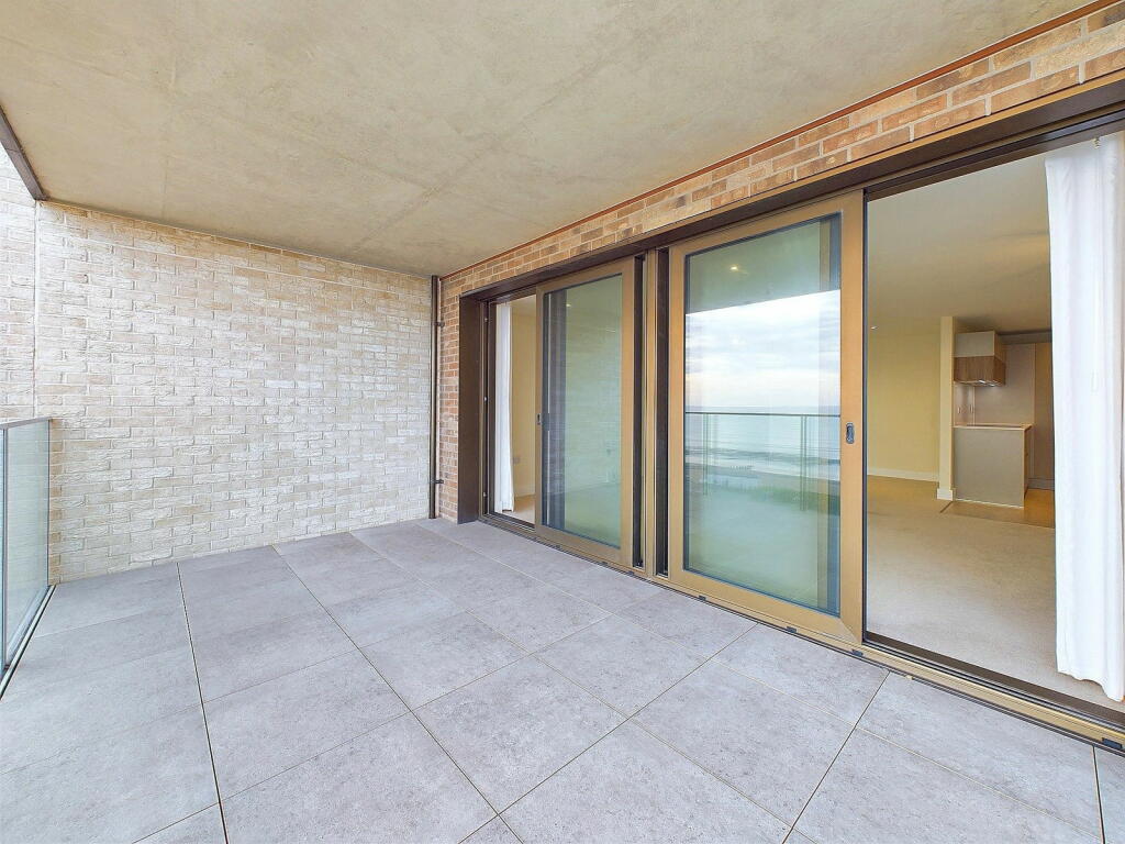 Additional image 10 of Calista, 26 West Parade, Worthing, BN11