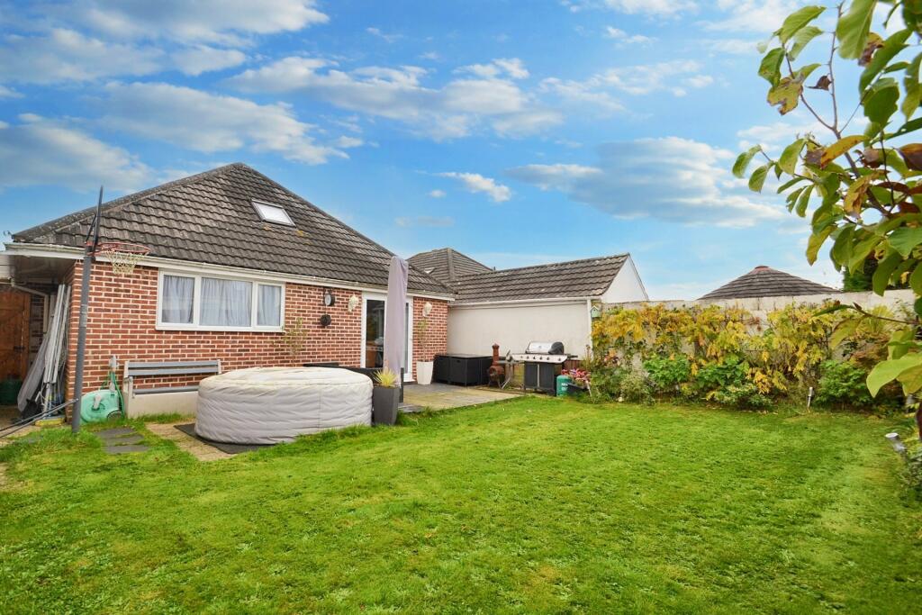 Additional image 17 of Broadstone