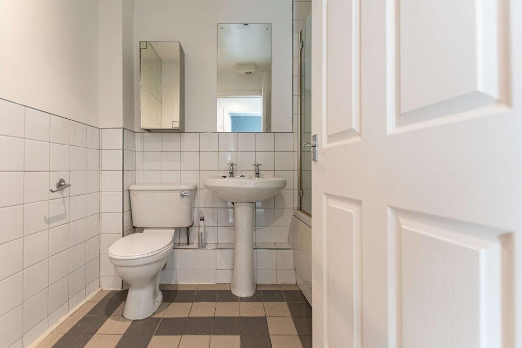 Additional image 9 of 3 Bowling Court