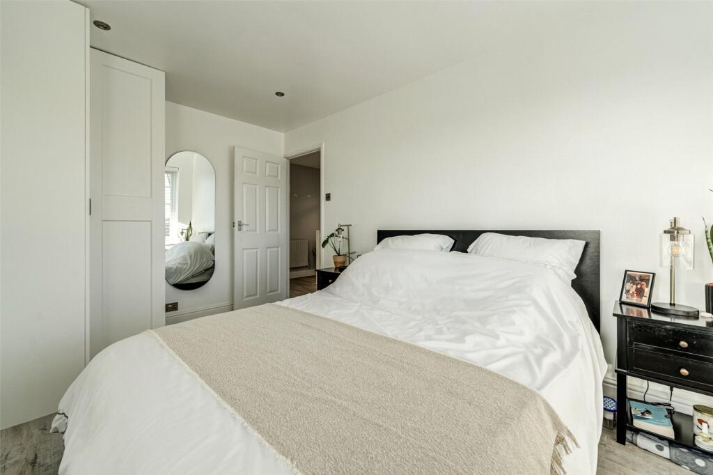 Additional image 17 of Cotswold Close, Worthing, West Sussex, BN13