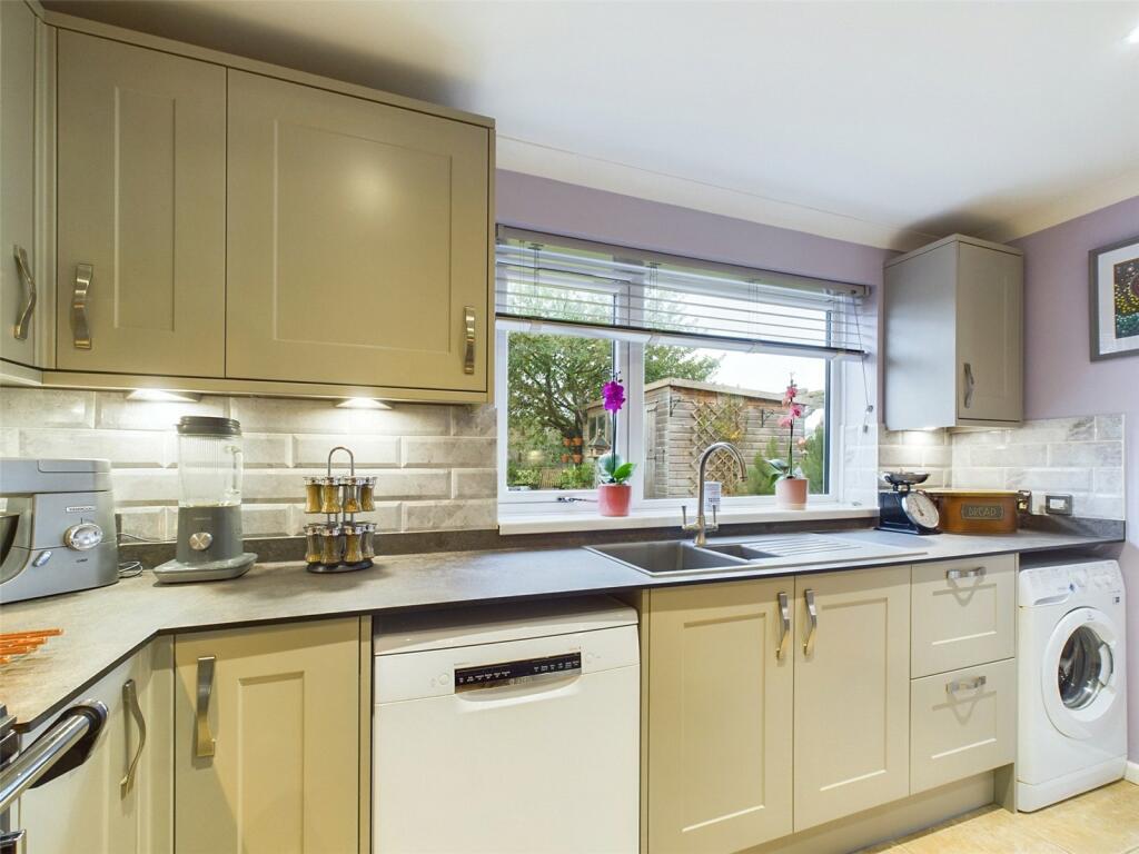 Additional image 18 of Pear Tree Close, Bransgore, Christchurch, Dorset, BH23