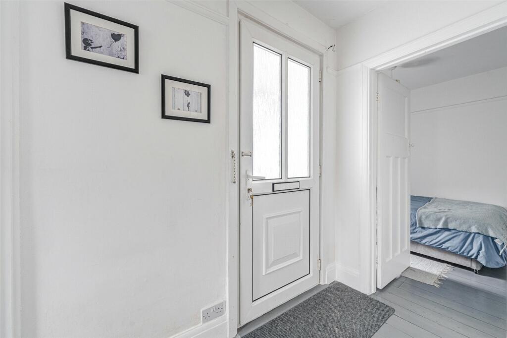 Additional image 10 of Westland Avenue, Worthing, West Sussex, BN14