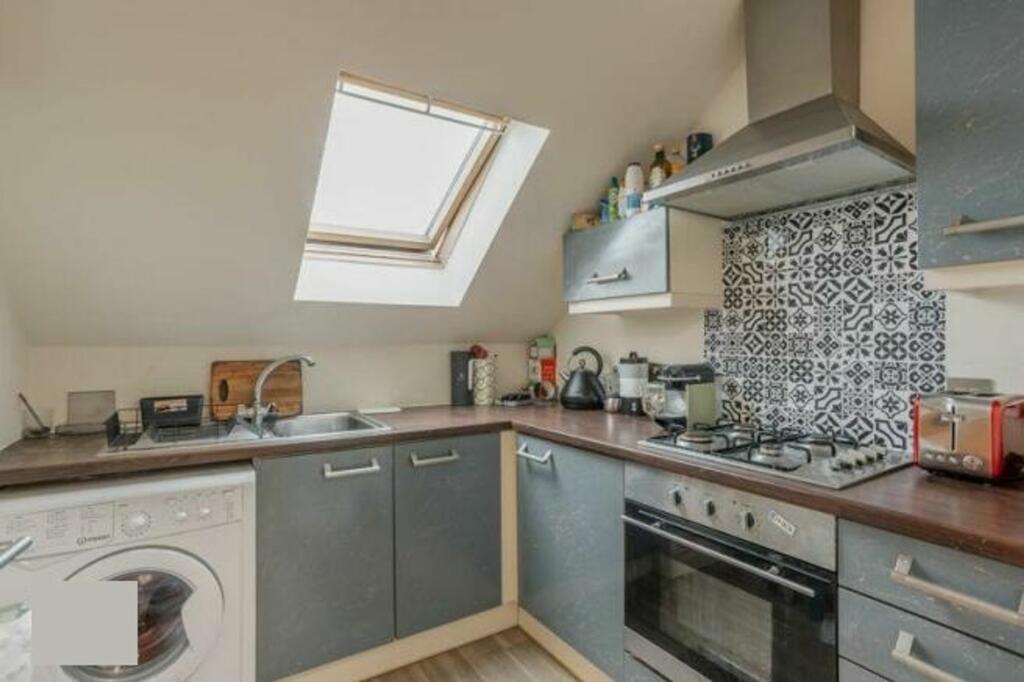 Additional image 11 of Woodside Road, Bournemouth, BH5